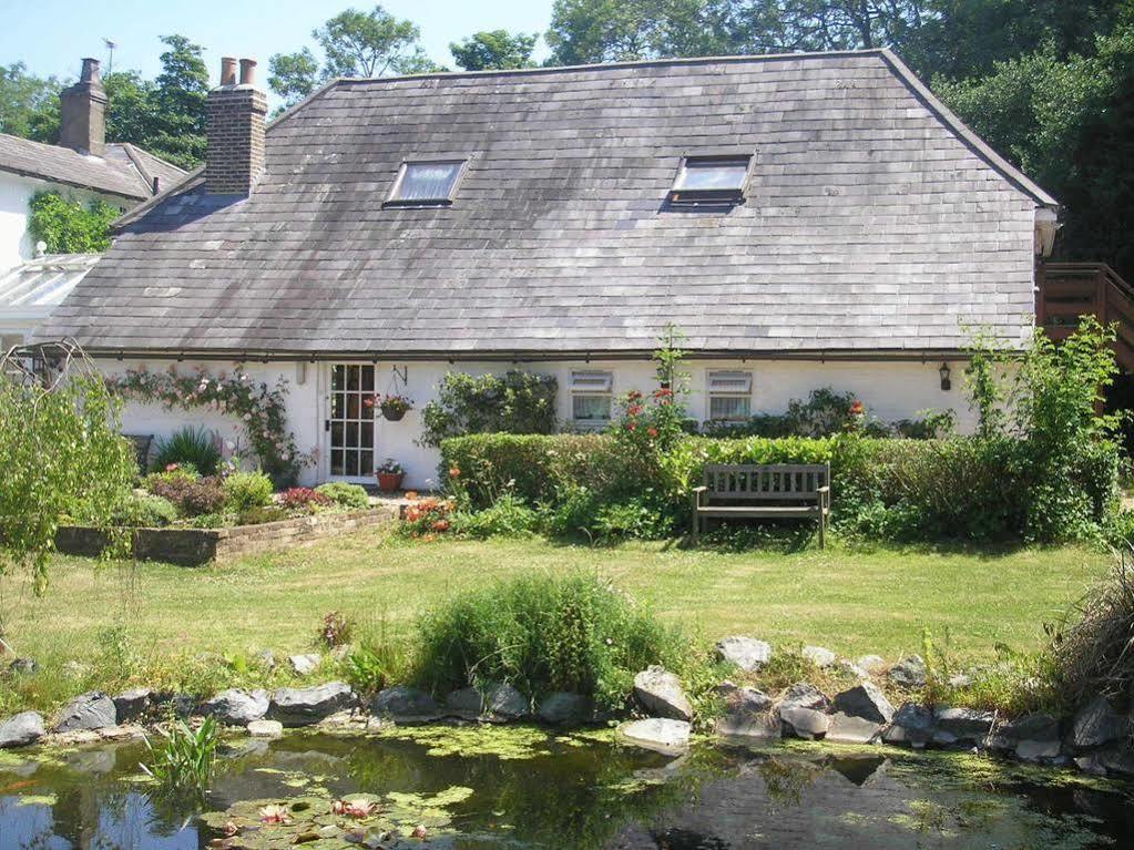 Detling Coachhouse Bed and Breakfast Maidstone Exterior foto